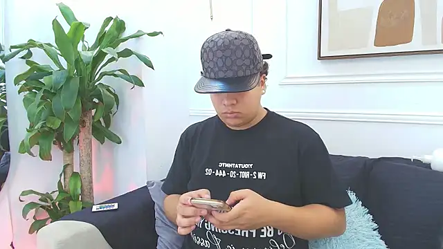 Naim Bennetsex online show from October 2025 08:42:01 PM