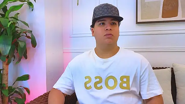 Naim Bennetsex online show from March 2026 06:22:01 PM