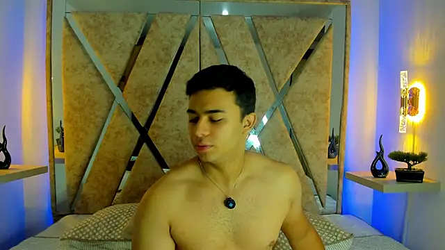 jayd muscle online show from October 2025 04:57:02 AM