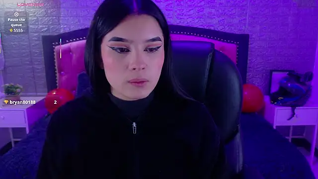 Natalie loffreda online show from March 2026 03:03:02 AM