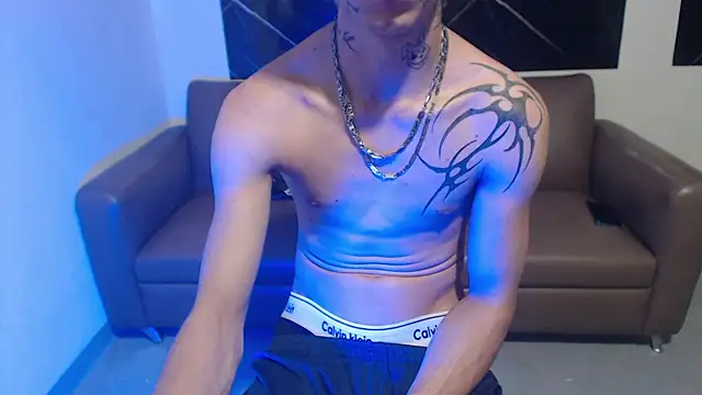 Dan jonson15 online show from September 2025 11:15:01 PM