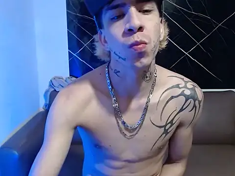 Dan jonson15 online show from September 2025 11:17:01 PM