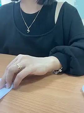 Snapshot of -NhaKy22 chatting on October 2025 01:31:01 AM -NhaKy22 online show from October 2025 01:31:01 AM