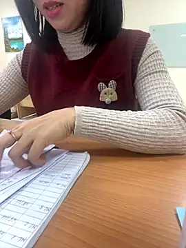 Snapshot of -NhaKy22 chatting on November 2025 01:07:02 AM -NhaKy22 online show from November 2025 01:07:02 AM