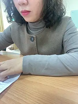 Snapshot of -NhaKy22 chatting on February 2026 01:15:02 AM -NhaKy22 online show from February 2026 01:15:02 AM