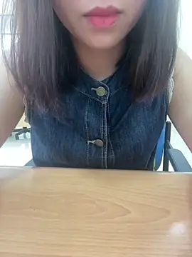 Snapshot of -NhaKy22 chatting on April 2026 01:49:02 AM -NhaKy22 online show from April 2026 01:49:02 AM