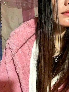 PhanHaa online show from November 2025 12:57:01 AM