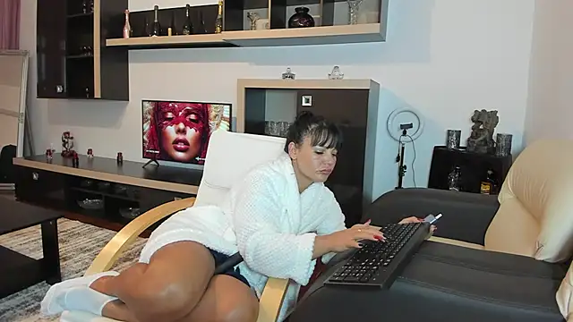 Ella sweety00 online show from April 2026 04:05:02 PM