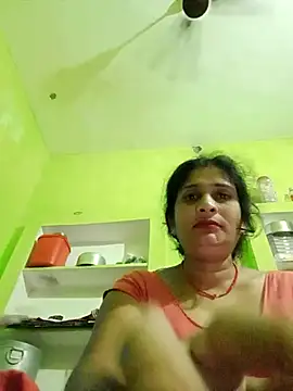 Hot-piuy online show from September 2025 11:04:02 PM