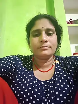 Hot-piuy online show from September 2025 03:33:01 PM