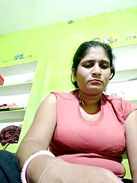 Hot-piuy online show from September 2025 09:28:02 PM