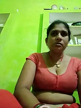 Hot-piuy online show from September 2025 10:22:02 PM