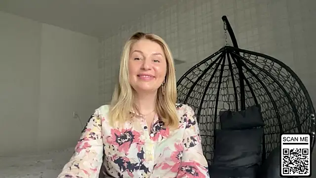 Blondie xoxoxo online show from April 2026 10:07:01 AM