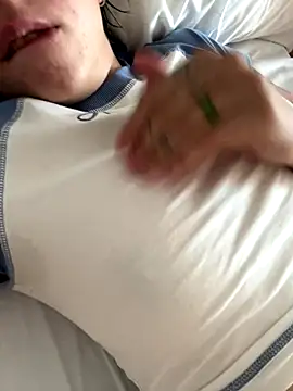 Snapshot of Kitty5348 chatting on October 2025 08:56:01 AM Kitty5348 online show from October 2025 08:56:01 AM