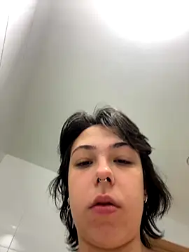 Snapshot of Kitty5348 chatting on October 2025 07:29:01 AM Kitty5348 online show from October 2025 07:29:01 AM