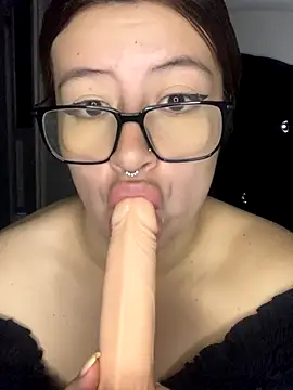 Snapshot of Blair_Bunnyy chatting on October 2025 06:13:01 AM Blair Bunnyy online show from October 2025 06:13:01 AM