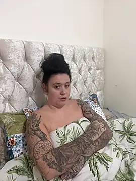 Charsworld online show from January 2026 11:25:01 AM