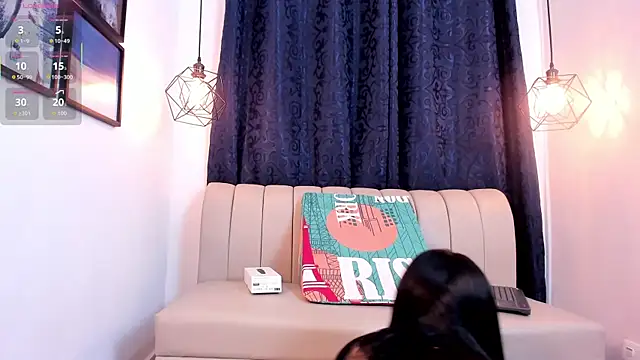 natasha moreno online show from November 2025 12:05:02 PM