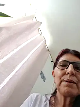 Snapshot of swity_foster chatting on February 2026 08:29:01 PM swity foster online show from February 2026 08:29:01 PM