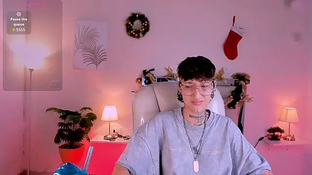 Luci Rose online show from December 2025 03:38:02 AM