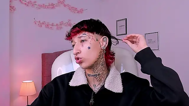 Snapshot of Luci_Rose chatting on March 2026 04:12:02 PM Luci Rose online show from March 2026 04:12:02 PM