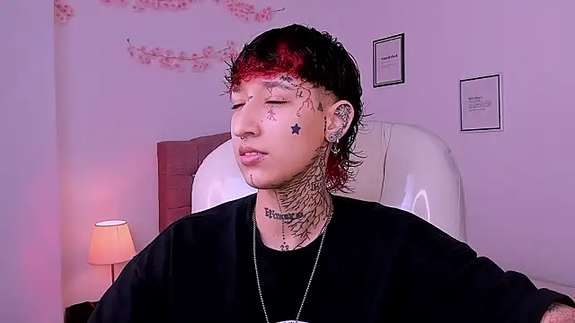 Snapshot of Luci_Rose chatting on March 2026 06:36:01 PM Luci Rose online show from March 2026 06:36:01 PM