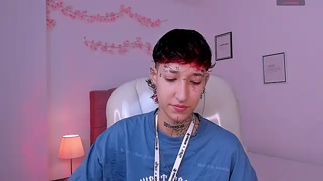 Snapshot of Luci_Rose chatting on March 2026 08:36:01 PM Luci Rose online show from March 2026 08:36:01 PM