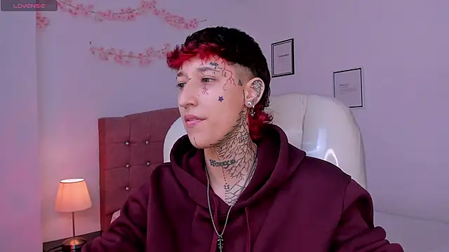 Snapshot of Luci_Rose chatting on March 2026 07:46:02 PM Luci Rose online show from March 2026 07:46:02 PM