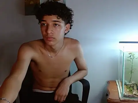 Xtremeplay 18 online show from September 2025 06:30:01 PM