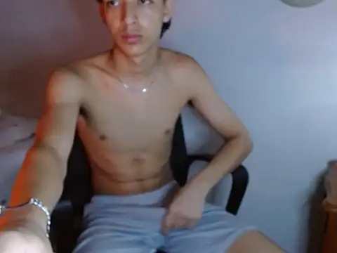 Xtremeplay 18 online show from September 2025 10:48:01 PM