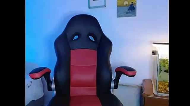 Xtremeplay 18 online show from October 2025 08:10:01 PM