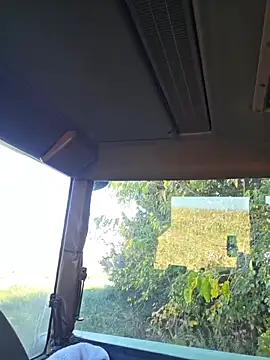 twistafatpipe online show from October 2025 04:36:02 PM