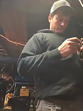 twistafatpipe online show from November 2025 10:53:02 PM