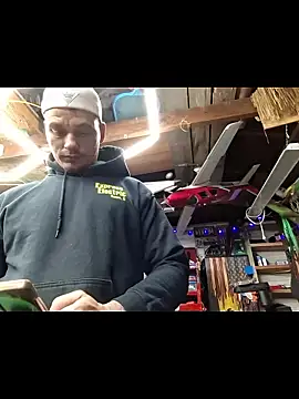 twistafatpipe online show from January 2026 08:05:01 AM