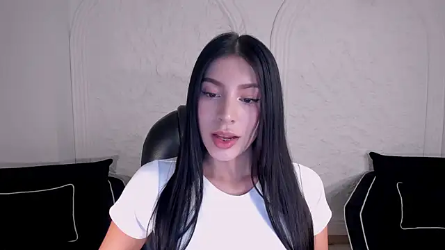 Snapshot of MaddisonTaylor1 chatting on May 2026 07:32:01 PM MaddisonTaylor1 online show from May 2026 07:32:01 PM
