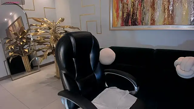 Snapshot of AmberColors_ chatting on September 2025 08:24:02 PM AmberColors online show from September 2025 08:24:02 PM