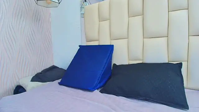 Vero Temptation online show from December 2025 12:13:02 PM