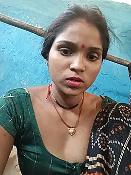 Snapshot of Harini_Gautam chatting on May 2026 06:10:02 AM Harini Gautam online show from May 2026 06:10:02 AM