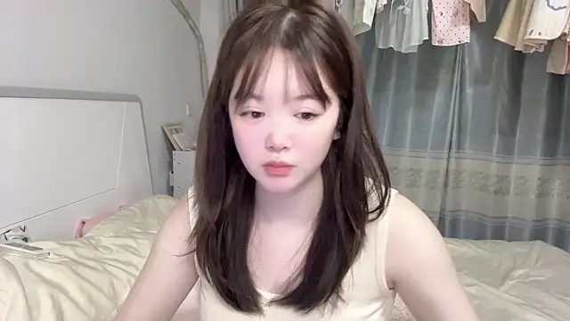 Snapshot of tender-11 chatting on July 2026 12:18:02 PM tender-11 online show from July 2026 12:18:02 PM
