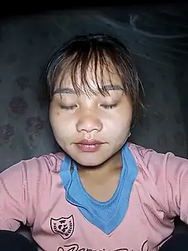 EllyBaby20 online show from September 2025 11:31:02 PM