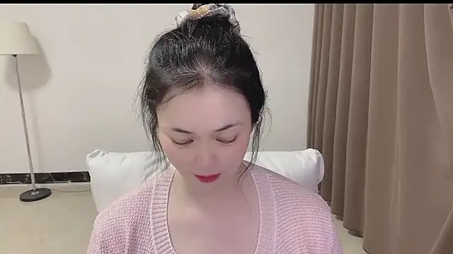 Snapshot of zora-168 chatting on October 2025 03:12:01 PM zora-168 online show from October 2025 03:12:01 PM