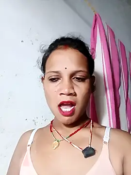 Snapshot of Chandni_Love143 chatting on September 2025 04:07:01 PM Chandni Love143 online show from September 2025 04:07:01 PM