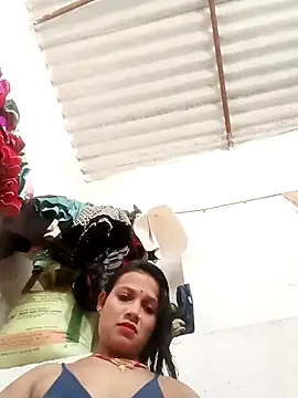 Snapshot of Chandni_Love143 chatting on September 2025 04:03:01 AM Chandni Love143 online show from September 2025 04:03:01 AM