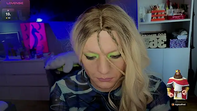 Snapshot of Kkkylie chatting on February 2026 07:07:02 AM Kkkylie online show from February 2026 07:07:02 AM