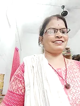 Snapshot of Bhavna_hot chatting on September 2025 12:07:01 PM Bhavna hot online show from September 2025 12:07:01 PM