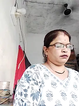 Snapshot of Bhavna_hot chatting on October 2025 11:41:02 AM Bhavna hot online show from October 2025 11:41:02 AM