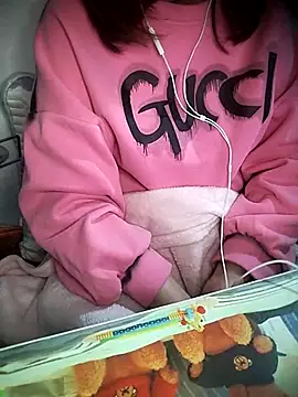 Kuncute online show from December 2025 05:55:02 AM