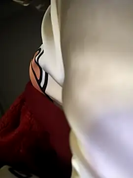 Kuncute online show from December 2025 06:12:01 PM