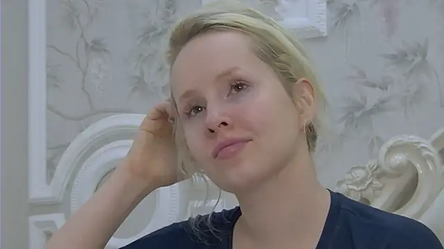 EllieFrosty  online show from July 2026 12:27:01 AM