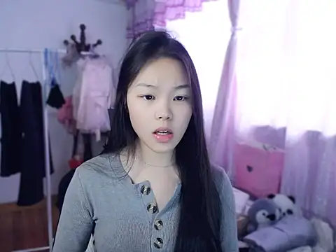 yao-yao  online show from December 2025 04:08:02 AM